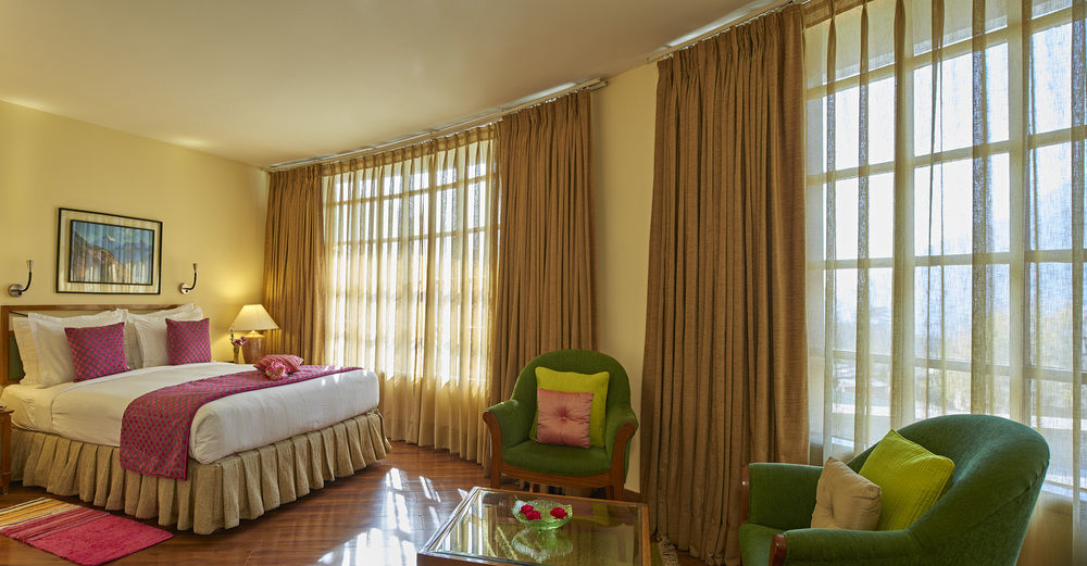 Club Mahindra White Meadows Hotel Manāli Kültér fotó